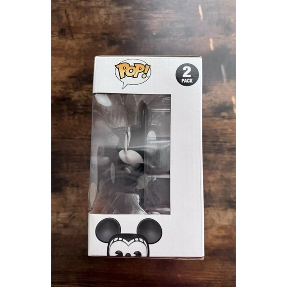 New Funko Pop! Disney D23 EXPO 2022 Mickey & Minnie Mouse Black & White 2 Pack - Picture 5 of 7
